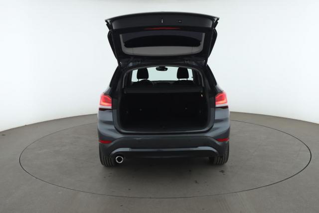 Bmw X1 image 8