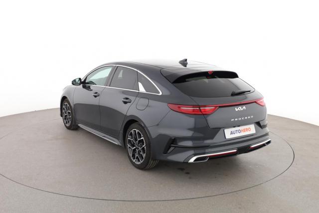 Kia Proceed image 7