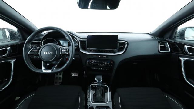 Kia Proceed image 8