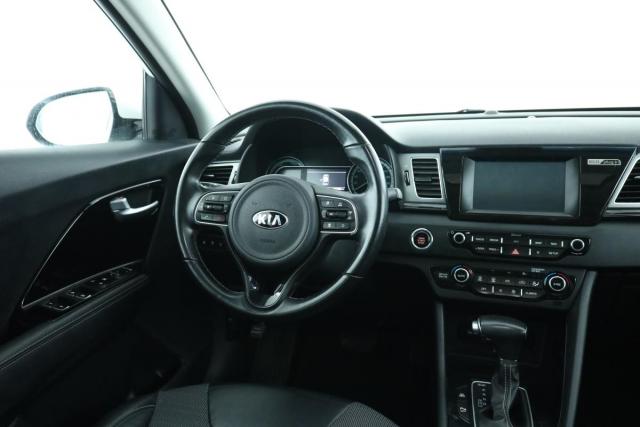 Kia Niro image 8