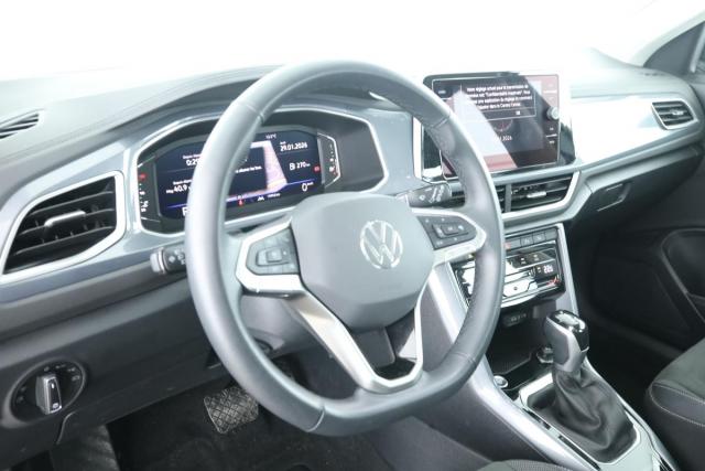 Volkswagen T-Roc image 5