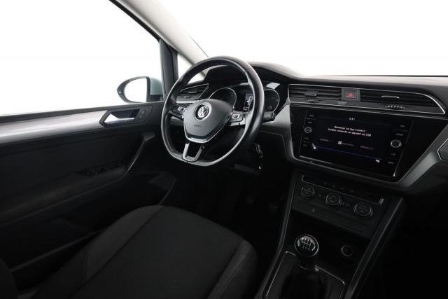 Volkswagen Touran image 1
