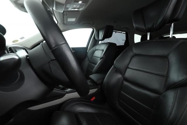 Renault Talisman Estate image 3