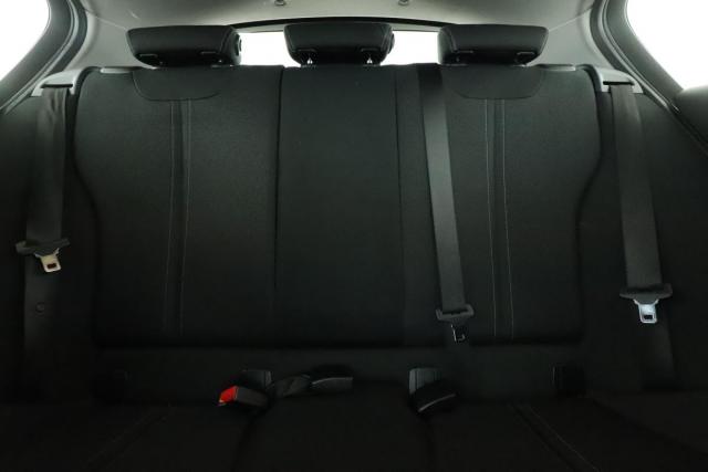 Bmw Série 1 image 6