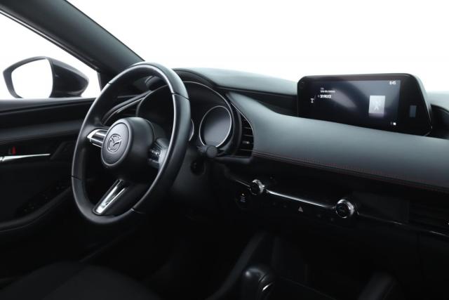 Mazda 3 image 7