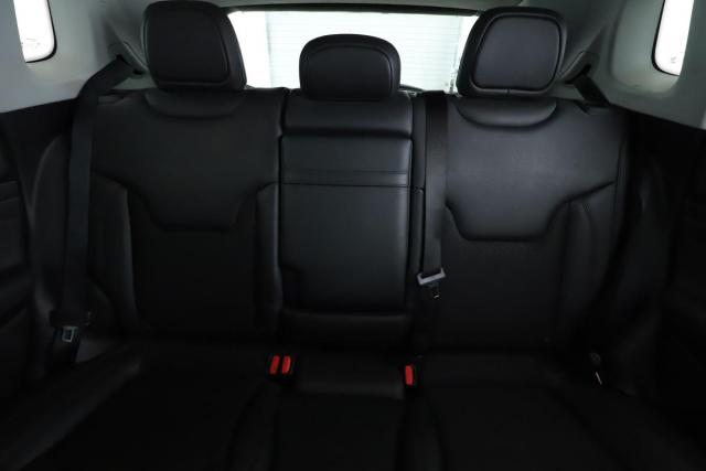 Jeep Compass image 9