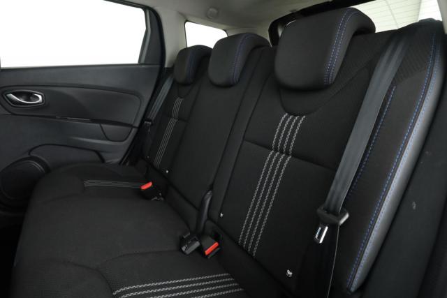 Renault Clio Estate image 8