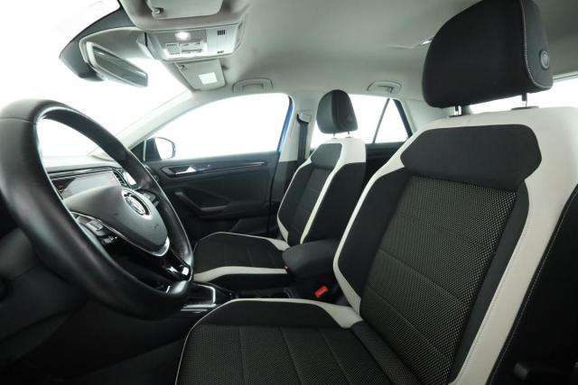 Volkswagen T-Roc image 1