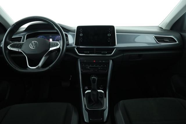 Volkswagen T-Roc image 8