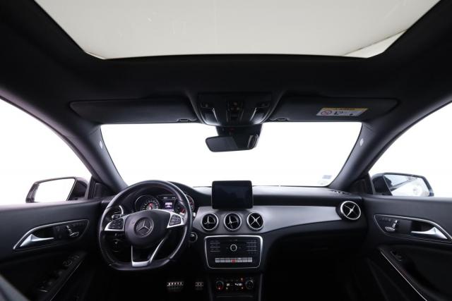 Mercedes Benz Cla image 9