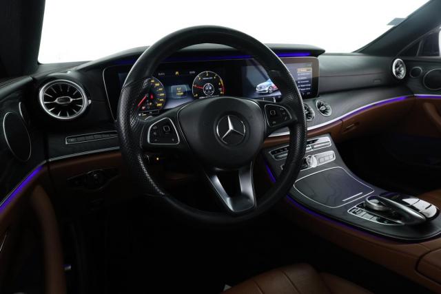 Mercedes Benz Classe E Coupe image 9