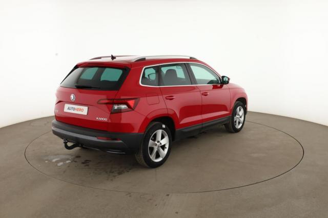 Skoda Karoq image 2