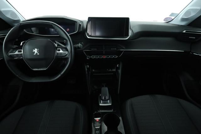 Peugeot 208 image 6