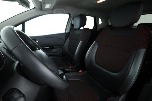 Renault Captur image 2