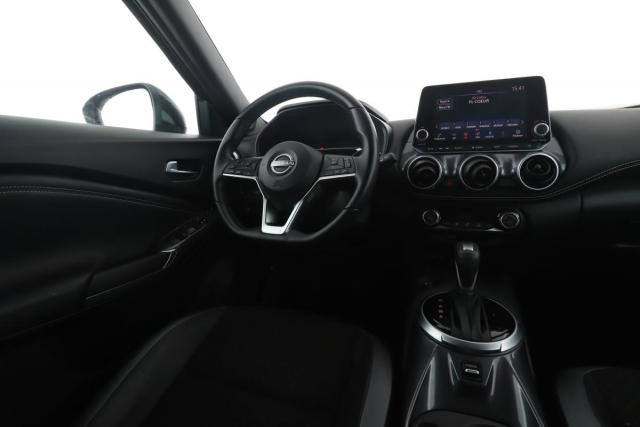 Nissan Juke image 9