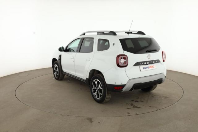 Dacia Duster image 2