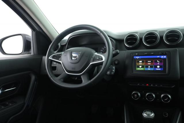 Dacia Duster image 8