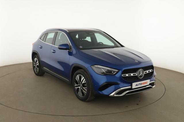 Mercedes Benz Gla image 9