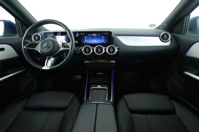 Mercedes Benz Gla image 2