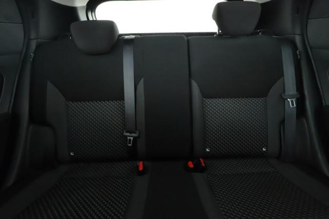 Nissan Micra image 9