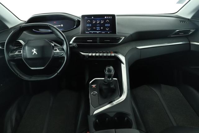 Peugeot 3008 image 9