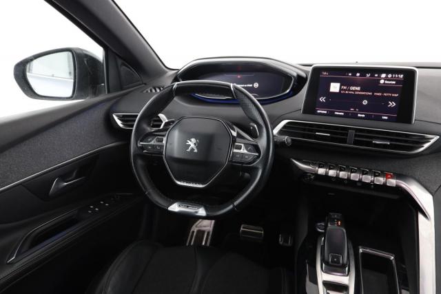 Peugeot 5008 image 2