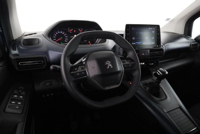 Peugeot Rifter image 1