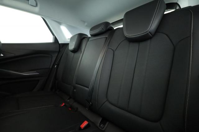 Opel Grandland X image 8