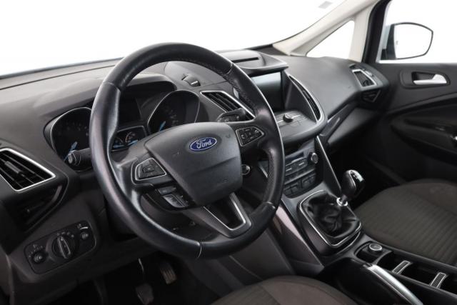 Ford C-Max image 2