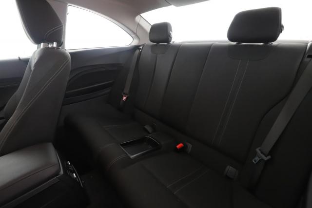 Bmw Serie 2 image 9
