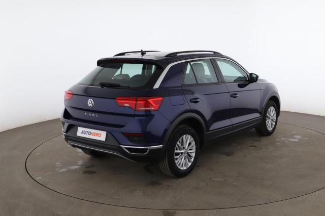 Volkswagen T-Roc image 4