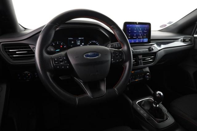 Ford Focus image 5