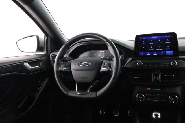 Ford Focus image 6