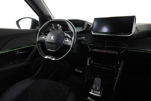 Peugeot 2008 image 1