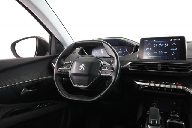 Peugeot 3008 image 9