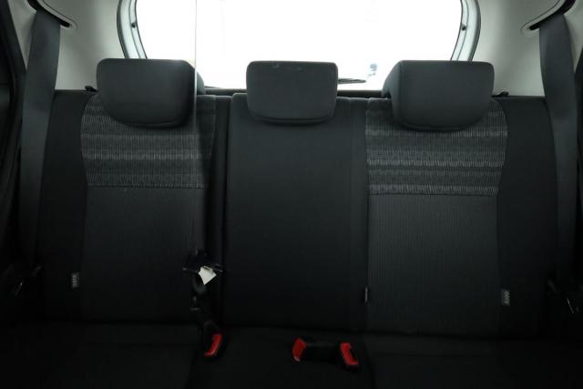 Toyota Yaris image 6