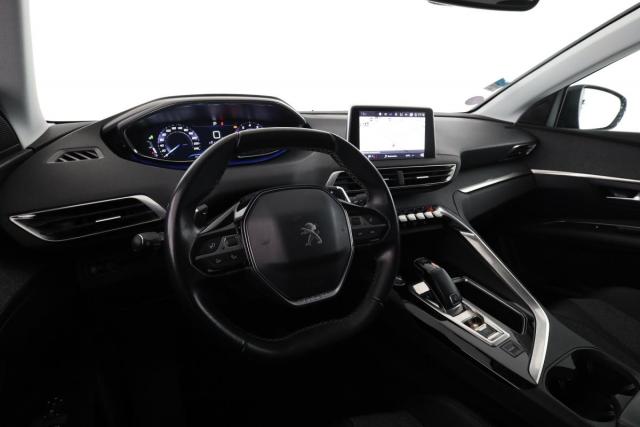 Peugeot 3008 image 3