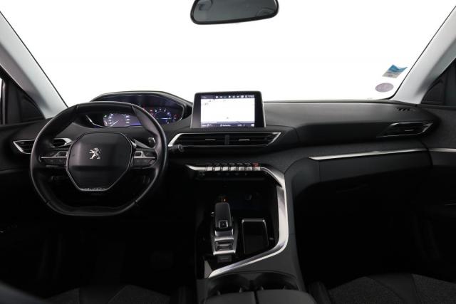 Peugeot 3008 image 2