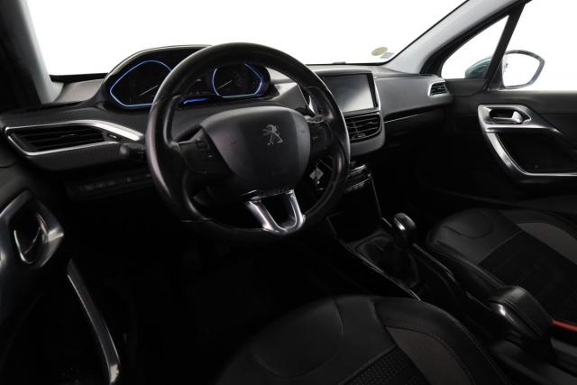 Peugeot 2008 image 9