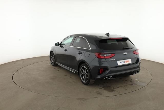 Kia Ceed image 8