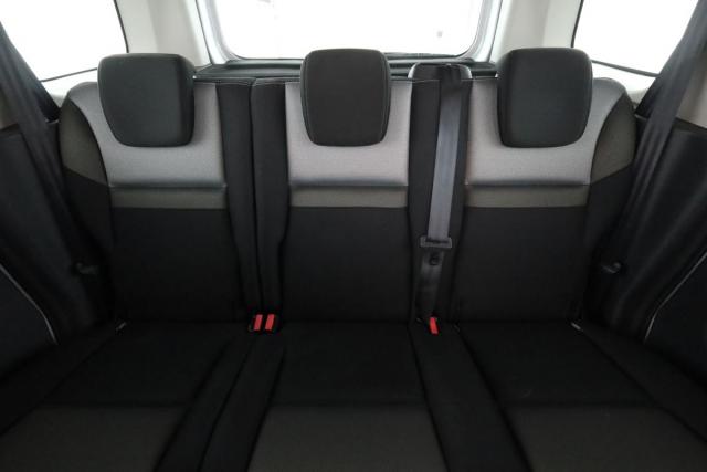 Renault Kangoo image 1