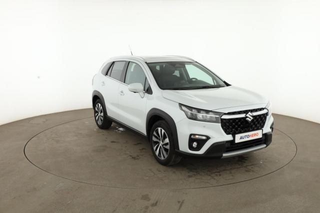 Suzuki S-Cross image 6