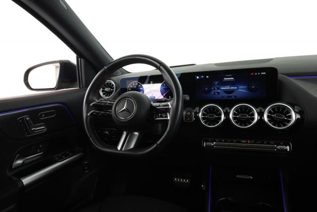 Mercedes Benz Gla image 6