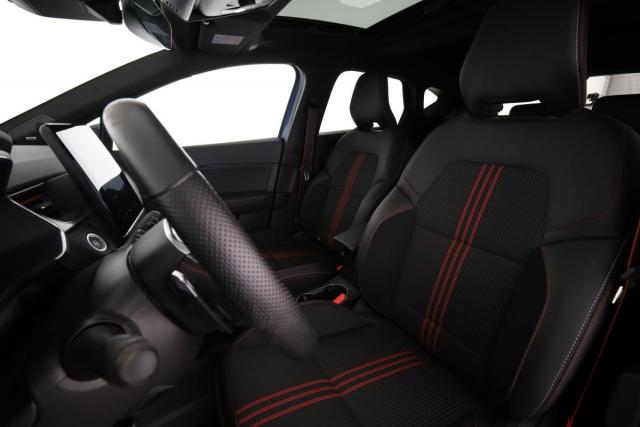 Renault Captur image 8