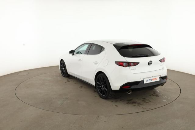 Mazda 3 image 6