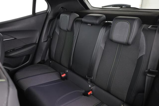 Peugeot 2008 image 4