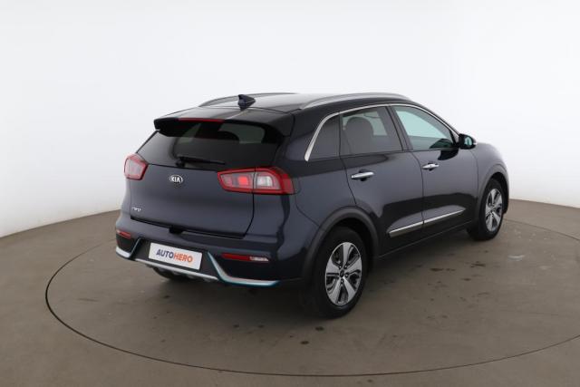 Kia Niro image 2
