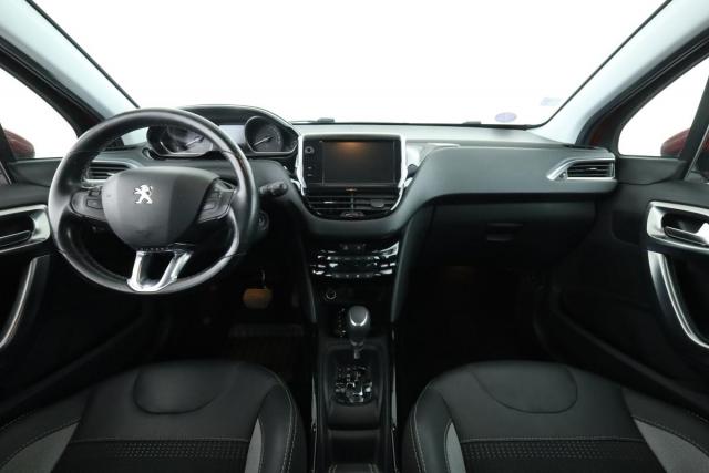 Peugeot 2008 image 1