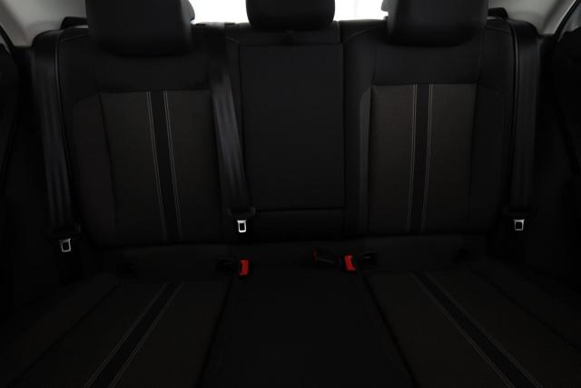 Volkswagen T-Roc image 6