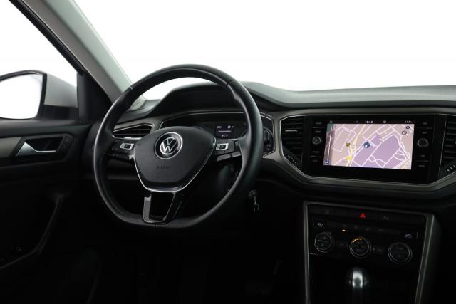 Volkswagen T-Roc image 5